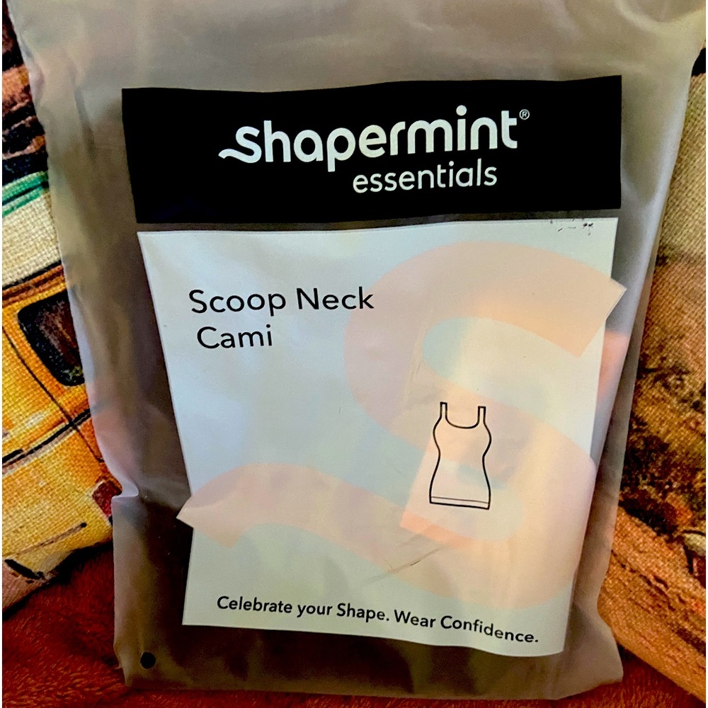 Shapermint scoop, neck, Cami brown